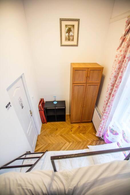 Keleti Apartment City Center Big Flat Bedroom Private Use Budapest Esterno foto